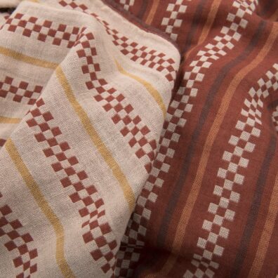 Puolipellavainen jacquard ruskea kuviollinen kaksikerroksinen pesty